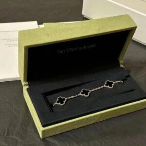 Authentic Van Cleef & Arpels Vintage Alhambra Bracelet
